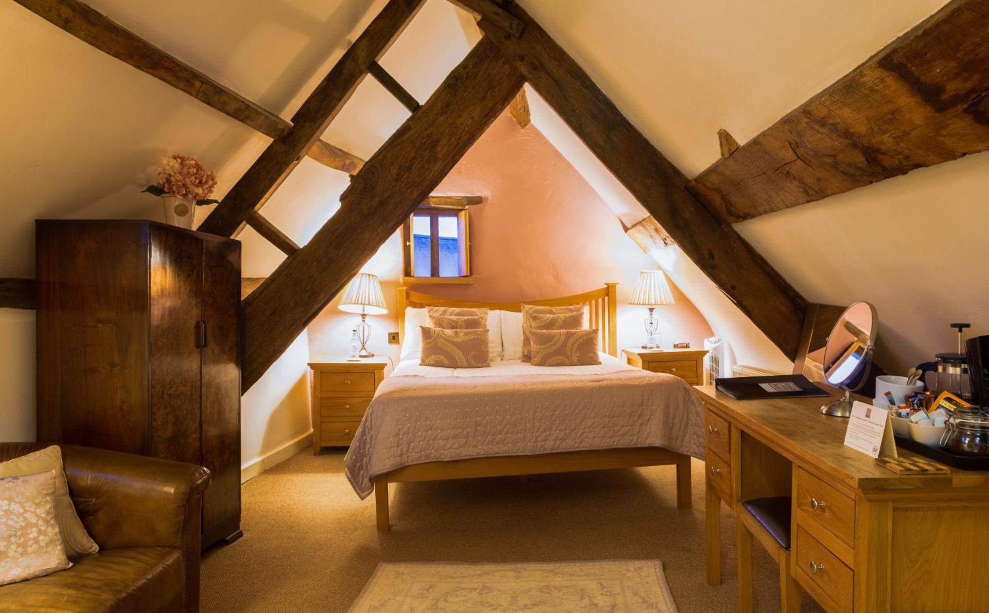Kings Arms Hotel Abergavenny Kültér fotó
