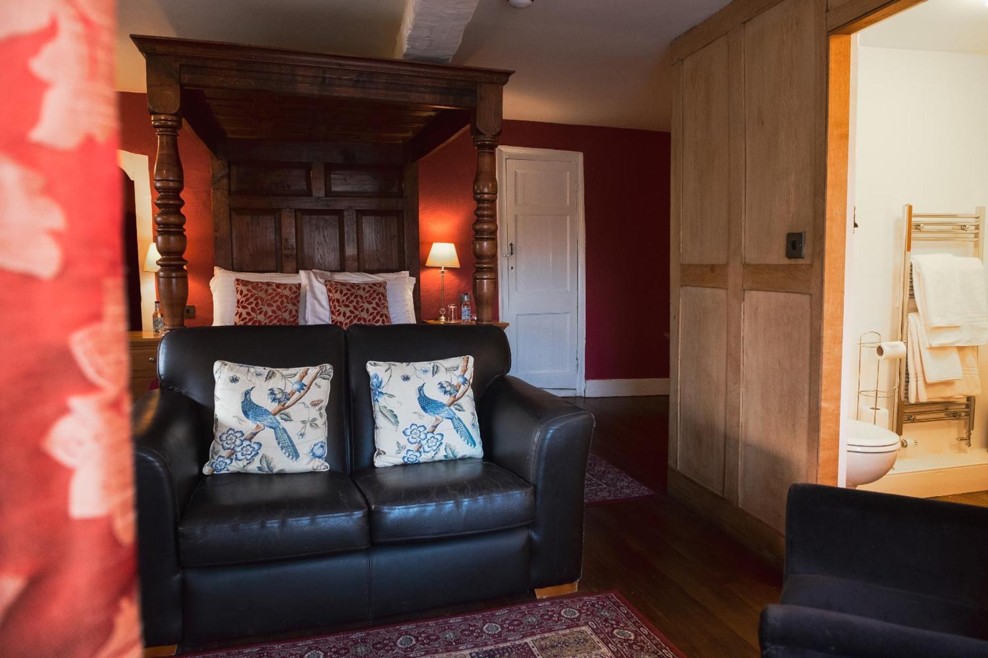 Kings Arms Hotel Abergavenny Szoba fotó