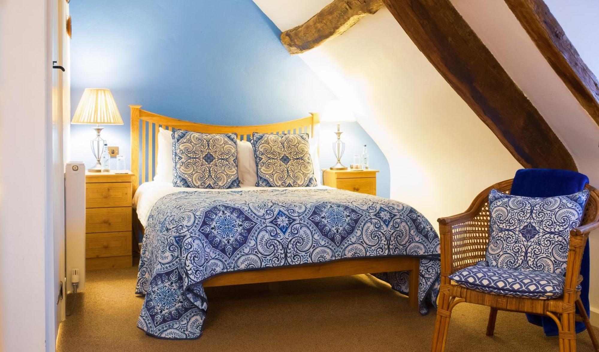 Kings Arms Hotel Abergavenny Kültér fotó